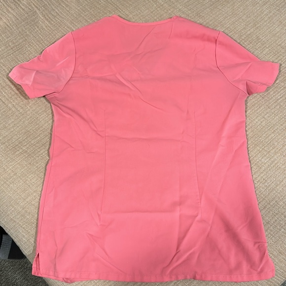 Figs Scrub Top - Picture 4 of 4